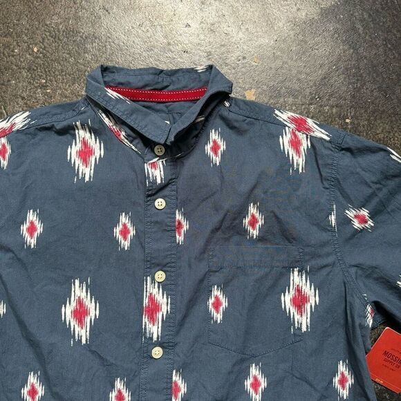 NWT Mossimo Blue Tribal Print Button Up Shirt Men’s Size Large Athletic Fit - Picture 2 of 10
